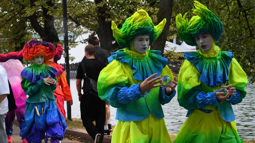 На «Театральном бульваре» за месяц прошло почти 900 событий