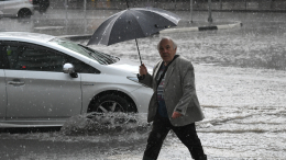 Лето без просвета: опасные погодные явления накроют 17 регионов России