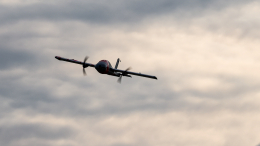 Российские «Молнии» уничтожили боевую машину пехоты ВСУ. Лучшее видео из зоны СВО