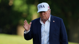 США могут ввести новые пошлины для поддерживающих БРИКС стран