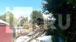 Гражданский летательный аппарат упал на частный жилой дом в Казани