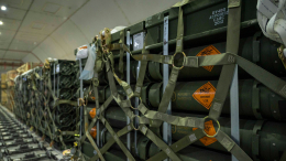 «Нам придется»: Трамп пообещал продолжить накачивать Украину оружием