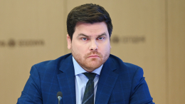 Глава Росаккредитации подал в отставку после расследования «Известий»