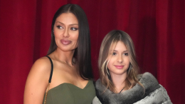 «Что за выгода такая?» — дочь Бони продала ботинки мамы в тайне от нее