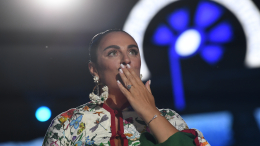 «Меня уже тошнит»: Елена Ваенга отменяет все концерты