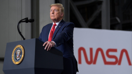 «Фантастический лидер»: Трамп назначил главу минтранса США врио NASA