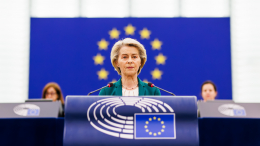 Европарламент отклонил вотум недоверия Урсуле фон дер Ляйен
