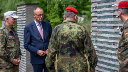 Лавров заявил о планах Мерца окончательно милитаризировать Германию