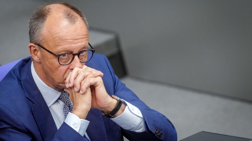 Песков назвал Мерца сторонником конфронтации с Россией