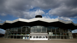 В московском цирке с шестиметровой высоты сорвался воздушный гимнаст