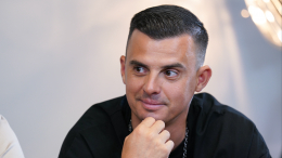 Темнота и «Черный гробик»: как развлекался в детстве Туриченко