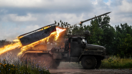 Один залп — минус укрытие! Лучшее видео из зоны СВО