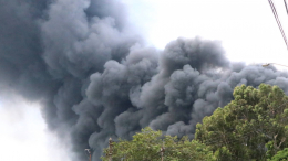 В Великобритании сразу после взлета рухнул самолет