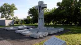 Польша потребовала от Украины написать правду о Волынской резне в учебниках по истории