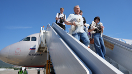 Новая авиагавань страны: первые рейсы в аэропорту Геленджика