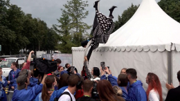 «Покажу все свои костюмы»: Катя IOWA решила открыть выставку