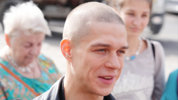 Актер Глеб Калюжный принял присягу спустя два месяца после начала срочной службы