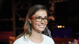 Агата Муцениеце после долгого перерыва встретилась с сыном Тимофеем