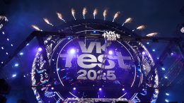 Нокаут иконам запада: звезды на синей дорожке VK Fest 2025