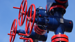 Прочный союз: Венгрия обсуждает с Сербией и Россией строительство нефтепровода