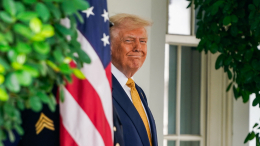 Спорно: в США подвели итоги шести месяцев президентства Трампа