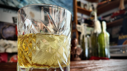 Без рисков для печени: названо оптимальное для здоровья количество алкоголя