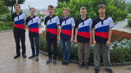 Путин поздравил российских школьников с медалями на математической олимпиаде