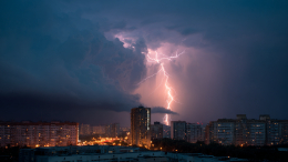 Где лето? МЧС предупредило москвичей об ухудшении погоды