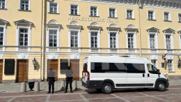 В Михайловском театре в Петербурге прошли обыски