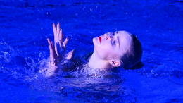 Простые хитрости: в чем секрет стойкости макияжа и укладок синхронисток