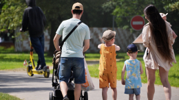 Госдума одобрила в первом чтении проект о выплатах матерям-героиням