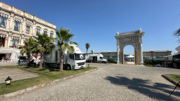 Главы делегаций России и Украины начали двустороннюю встречу в Стамбуле