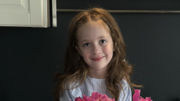 На Пятом канале акция «День добрых дел» для маленькой Теи
