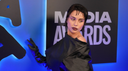 Вдохновились нижним бельем XVIII века: в чем Вейгель выходила замуж за Литвина