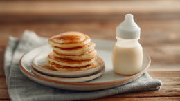 Блины с изюминкой и с грудным молоком: врач оценила опасный тренд