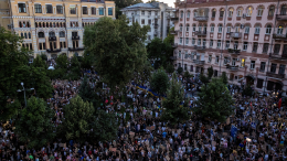 По старым лекалам: на Украине проходят очередные протесты после подписания закона о НАБУ и САП