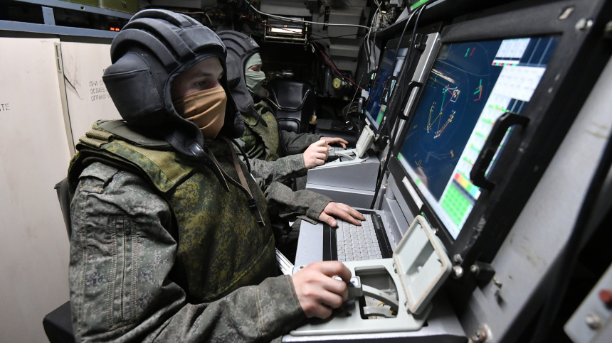 ПВО сбили два летевших на Москву беспилотника