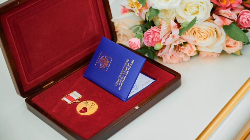 Собянин: еще больше волонтеров смогут получить знак отличия от города