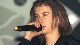 Родион Газманов показал семейное фото с Децлом из детства