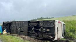 В Башкирии опрокинулся автобус с 40 пассажирами