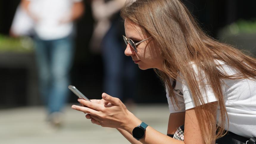 В Госдуме опровергли слухи о блокировке WhatsApp* с 1 августа