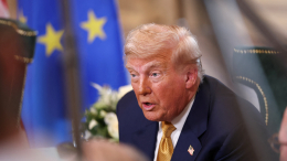 «Послание Трампу»: в Британии задержали мужчину за угрозу взрыва на борту самолета