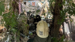 Часть жилого дома обрушилась в Астрахани