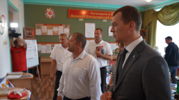 Дегтярев проверил ход восстановления спортивных объектов в ЛНР
