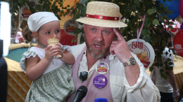 Шоу-биз за неделю: Ивлеву напомнили об алиментах, а Семенович разорила мужа