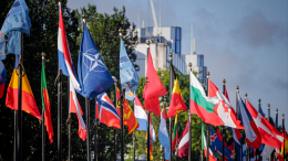 Страны НАТО «намерены усилить» давление на Россию