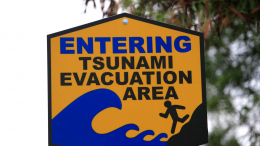 На Гавайях и Аляске объявлена угроза цунами после землетрясения на Камчатке
