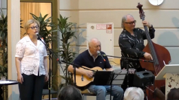 Кошелек опустел: как собиравшие деньги для ВСУ барды Никитины выступили в Москве