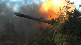 Пушки «Гиацинт-Б» уничтожили командный пункт боевиков ВСУ. Лучшее видео из зоны СВО