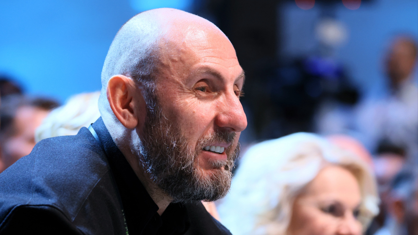 В отношении Кехмана возбуждено уголовное дело о взятке в виде Mercedes